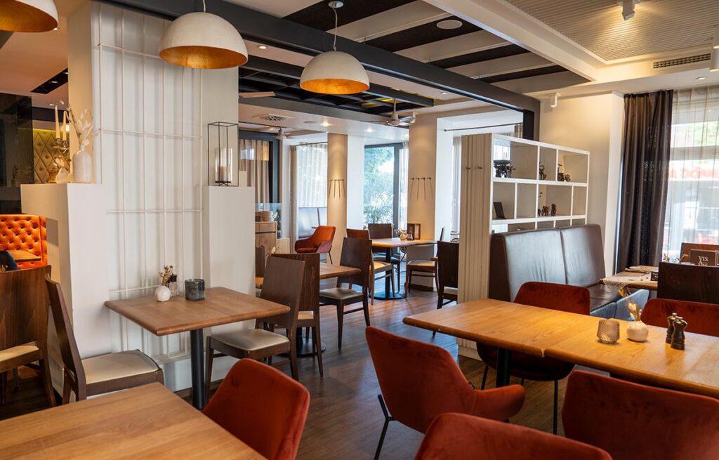 Vis a Vis Café und Bar Deggendorf