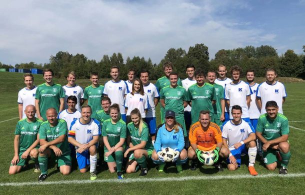 KARL gewinnt Freundschaftsspiel gegen das Team Bayerwald Fenster & Türen